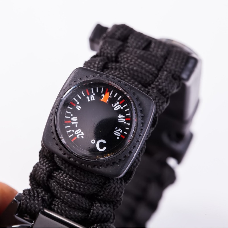 Multifunctional Outdoor Watch  - Outdoor Adventure Gifts ulasan dan harga